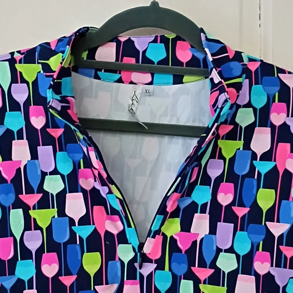 Colorful Short Sleeve Keyhole Top.Pit To Pit 23". Length 35"New No Tag - Picture 7 of 7